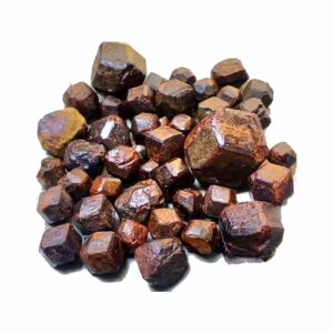 Hammered Garnet Balls Crystals
