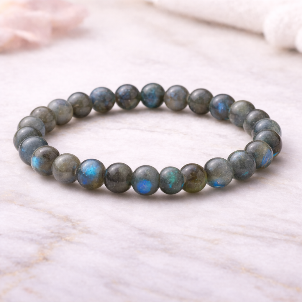 Labradorite bracelet By Quazi Mineral